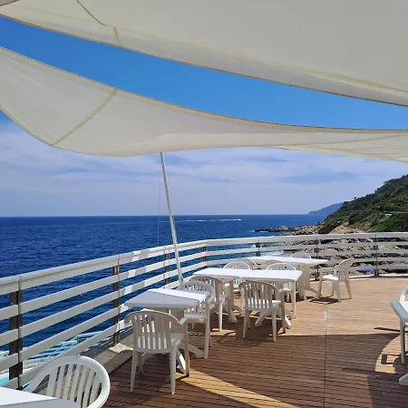 La Terrazza - Goelba Nyaraló